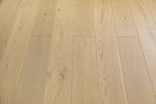 Innato/902 Engineered Hardwood by Vandyck USA Inc
