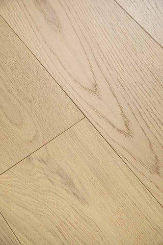 Innato/902 Engineered Hardwood by Vandyck USA Inc