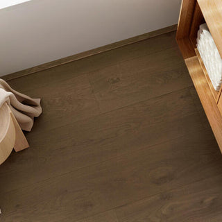 Iris Oak Water Resistant Laminate by BerryAlloc