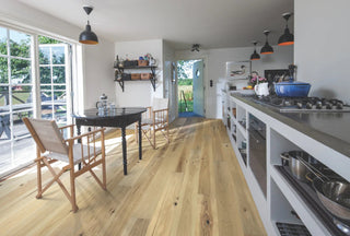 Lake & Shore in Oakheart Engineered Hardwood by Paradiso