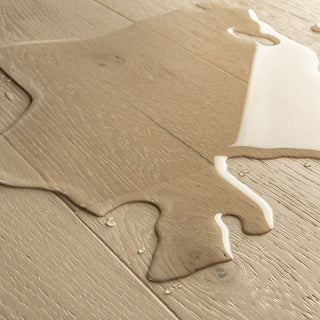 Light storm oak extra matt Engineered Hardwood by Quickstep
