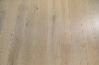 Lusso/216 Engineered Hardwood by Vandyck USA Inc