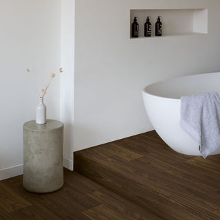 Mocha brown oak Waterproof Laminate by Quickstep