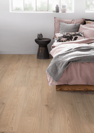 Natural Conway Oak Laminate by Egger
