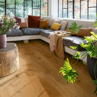 Natural heritage oak oiled Engineered Hardwood by Quickstep