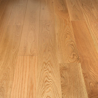 Natural Red Oak (Narrow Plank) Engineered Hardwood by Hallmark Floors
