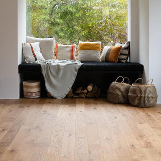 Oak Authentique 01 Chêne Engineered Hardwood by BerryAlloc