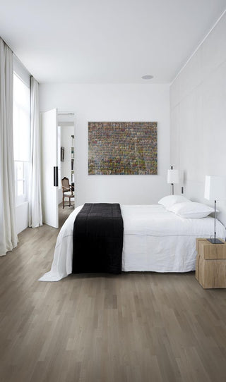 OAK CLAY Engineered Hardwood by Kahrs