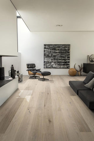 Oak Horizon Engineered Hardwood by Kahrs