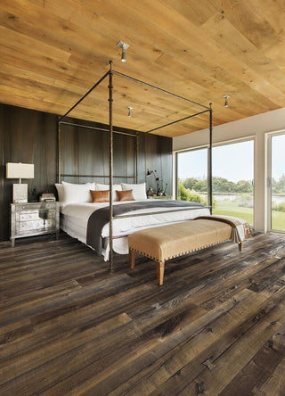 Oak Unico Engineered Hardwood by Kahrs