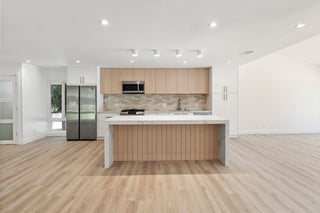 Orso Waterproof by McMillan Floors™