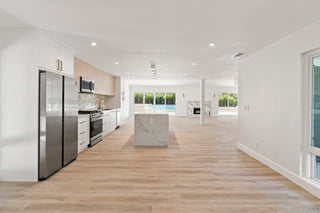 Orso Waterproof by McMillan Floors™