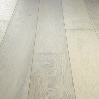 Pearl Oak Engineered Hardwood by Hallmark Floors
