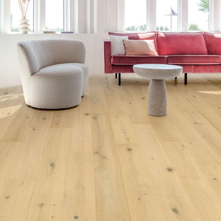 Pearl white oak extra matt Engineered Hardwood by Quickstep