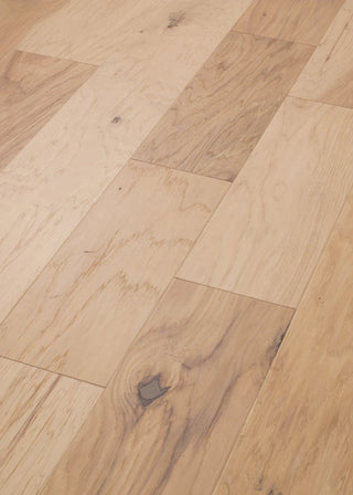 PEBBLE HILL 6 3/8" - Linen Engineered Hardwood by Shaw Floors