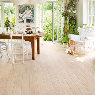 Polar oak matt Engineered Hardwood by Quickstep