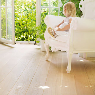 Polar oak matt Engineered Hardwood by Quickstep