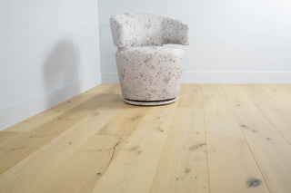 Pomezia SP (Oil) Engineered Hardwood by Villagio Floors Inc.