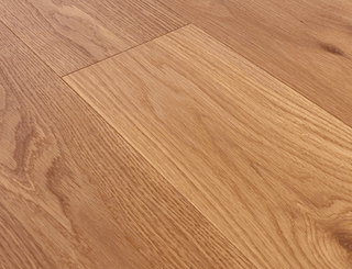 RED OAK LIGHT RUSTIC Engineered Hardwood by Monarch Plank