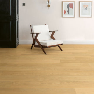 Refined oak extra matt Engineered Hardwood by Quickstep