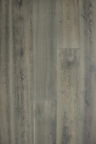 Reggio (Lacquer) Engineered Hardwood by Villagio Floors Inc.