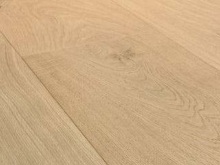 RETZ Engineered Hardwood by Monarch Plank