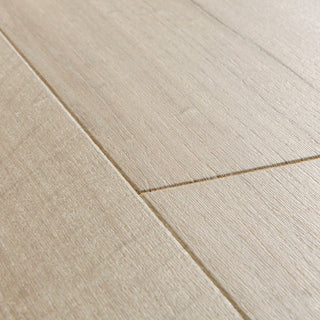 Soft oak light Waterproof Laminate by Quickstep