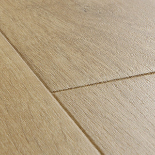 Soft oak medium Waterproof Laminate by Quickstep