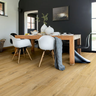 Soft oak natural Waterproof Laminate by Quickstep