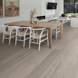 Sterling Oak Vinyl by Karndean