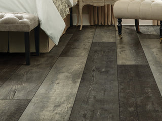 TITAN HD PLUS PLATINUM - Arcadia Barnboa Vinyl by Shaw Floors