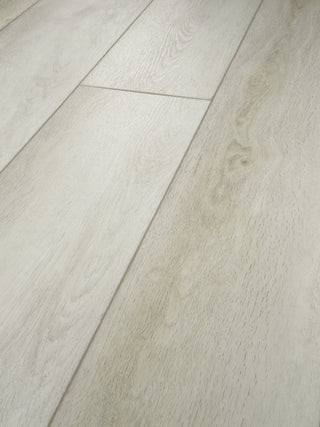 TITAN HD PLUS PLATINUM - Modern Oak Vinyl by Shaw Floors