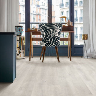 Venice oak light Waterproof Laminate by Quickstep