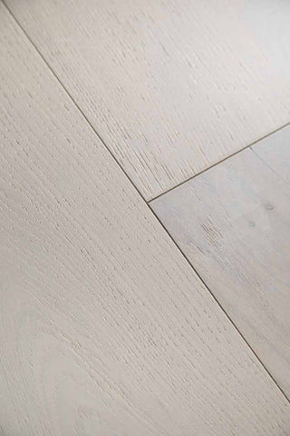 Villa/305 Engineered Hardwood by Vandyck USA Inc