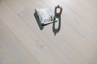 Villa/305 Engineered Hardwood by Vandyck USA Inc