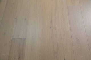 Villa/306 Engineered Hardwood by Vandyck USA Inc