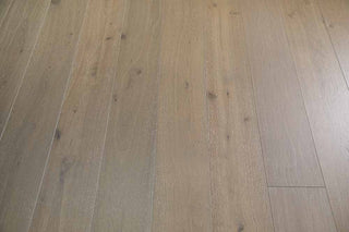 Villa/307 Engineered Hardwood by Vandyck USA Inc