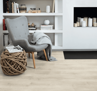 White Brook Oak Laminate by Egger