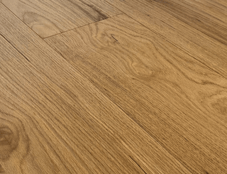 WHITE OAK LIGHT RUSTIC Engineered Hardwood by Monarch Plank