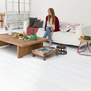 White planks Waterproof Laminate by Quickstep