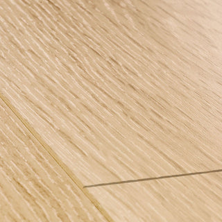 White varnished oak Laminate by Quickstep