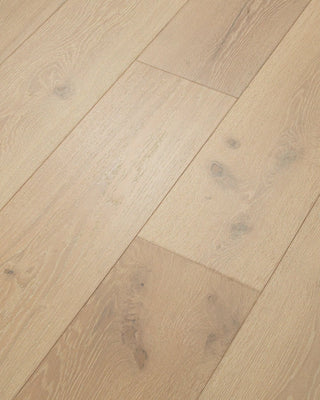 Willow Smooth Engineered Hardwood by Anderson Tuftex