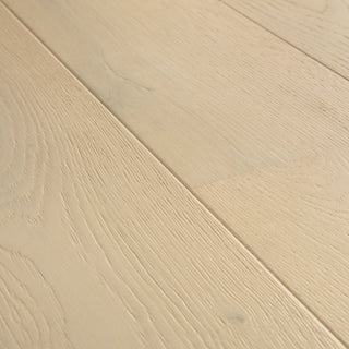 Wintry forest oak extra matt Engineered Hardwood by Quickstep