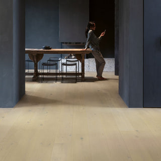 Wintry forest oak extra matt Engineered Hardwood by Quickstep