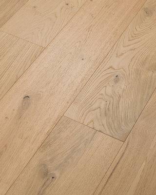 Woodland Smooth Engineered Hardwood by Anderson Tuftex